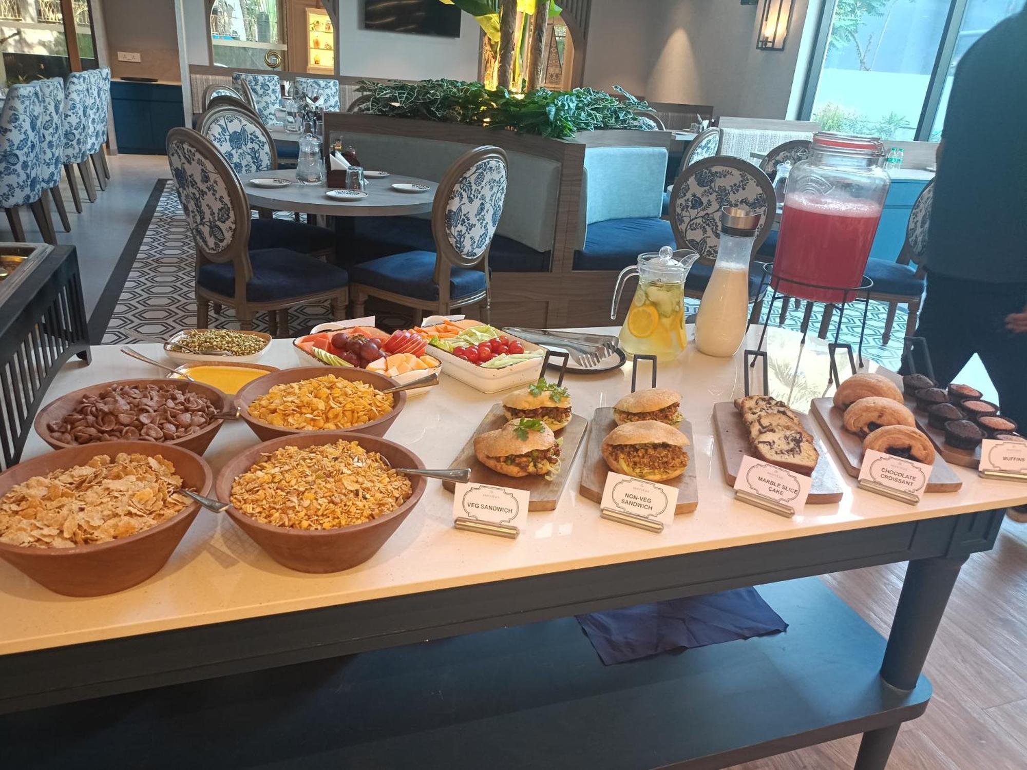 Meritas Auberge Calangute Goa 외부 사진
